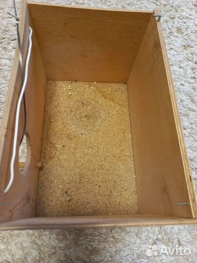 Коробка или домик для попугая