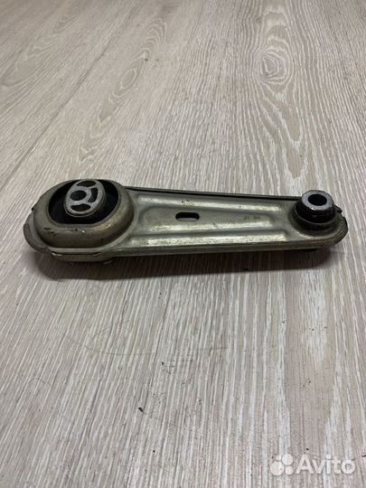 Опора двигателя двс Кронштейн Nissan almera G15