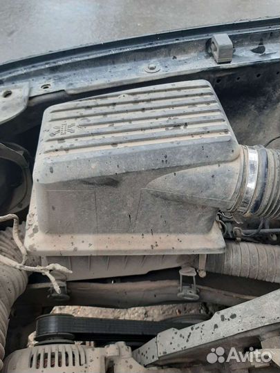 Корпус воздушного фильтра на гольф 3