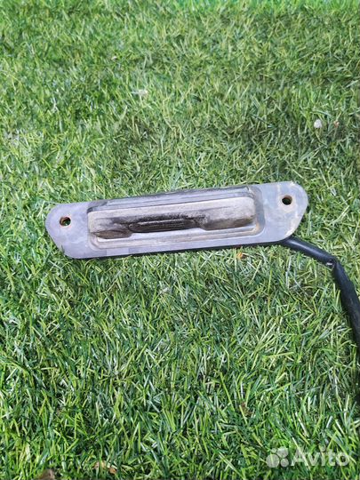 Ручка двери багажника Mitsubishi Outlander