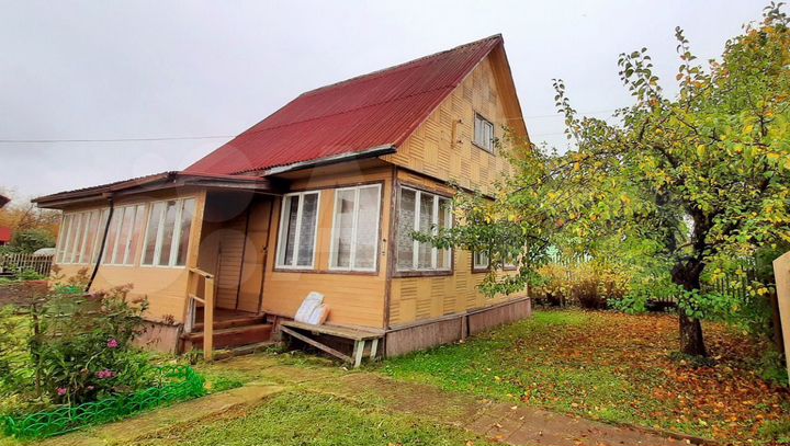 Дача 65 м² на участке 6,4 сот.