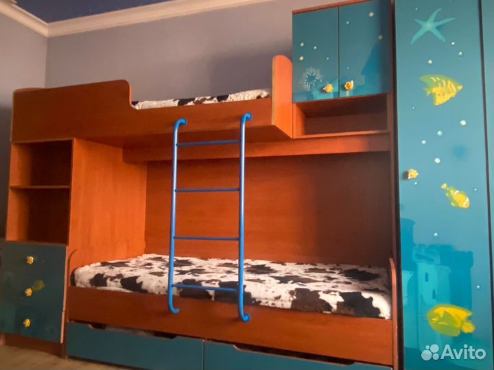 Двухъярусная кровать бу