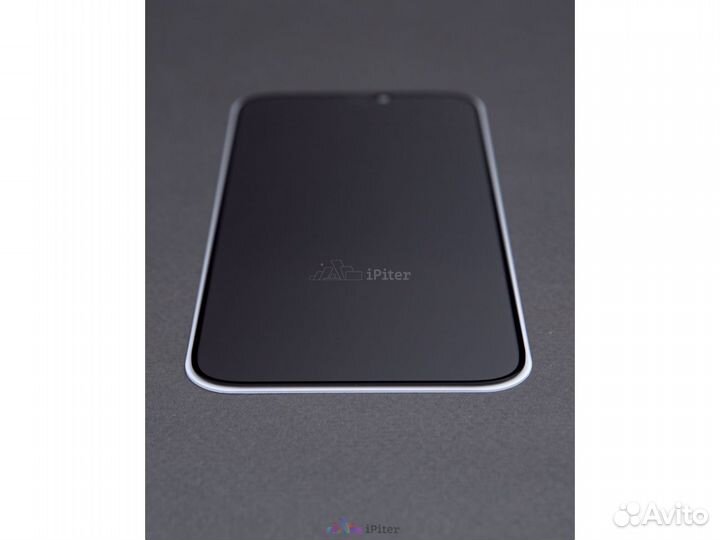 Защитное стекло uBear Nano Privacy для смартфона iPhone 12/12 Pro