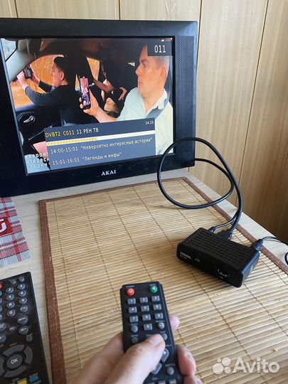 Цифровая тв приставка Cadena CDT-100