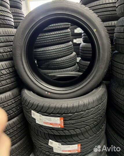 Maxxis MA-Z4S Victra 245/40 R20 99