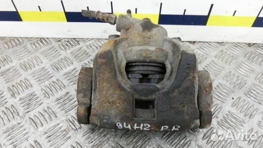 Суппорт тормозной передний правый volvo V60 1 (94H