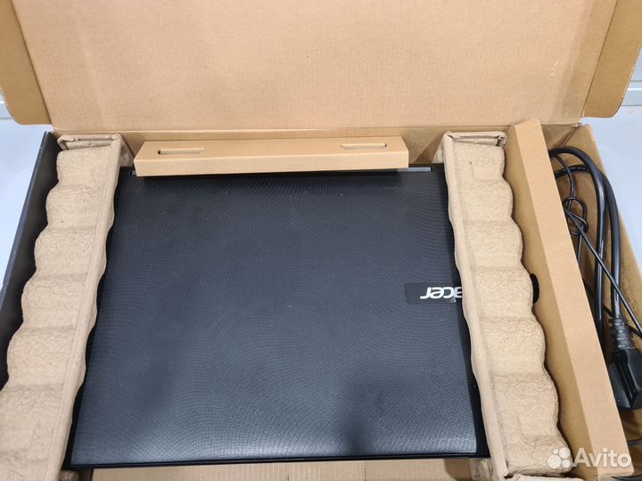 Acer Extensa 2519-P1TU, 4 ядра, 4gb