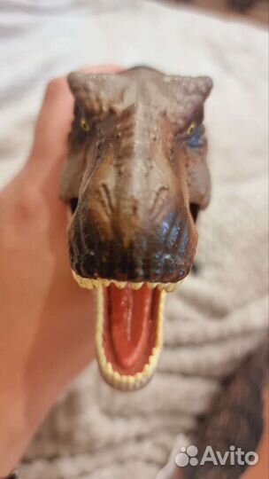 Динозавры игрушки