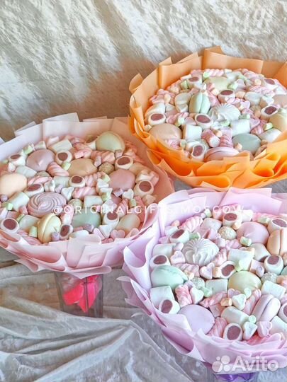 Сладкие букеты из конфет