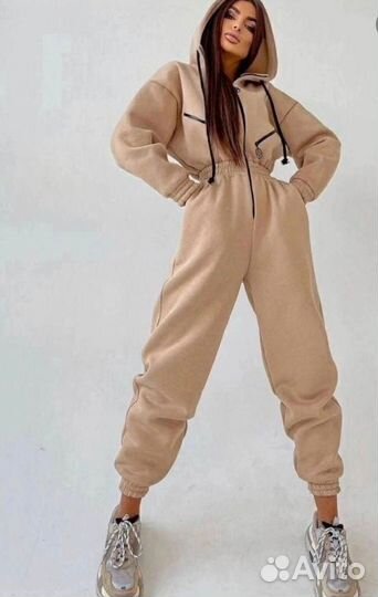 Комбинезон женский спортивный