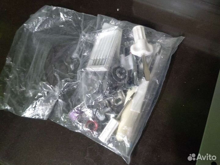 Новая швейная машина Janome Combi DX 502