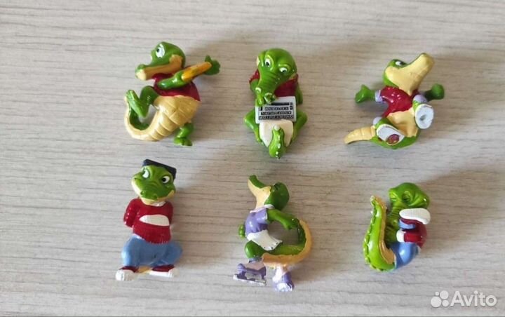 Игрушки киндер сюрприз Крокодилы на каникулах