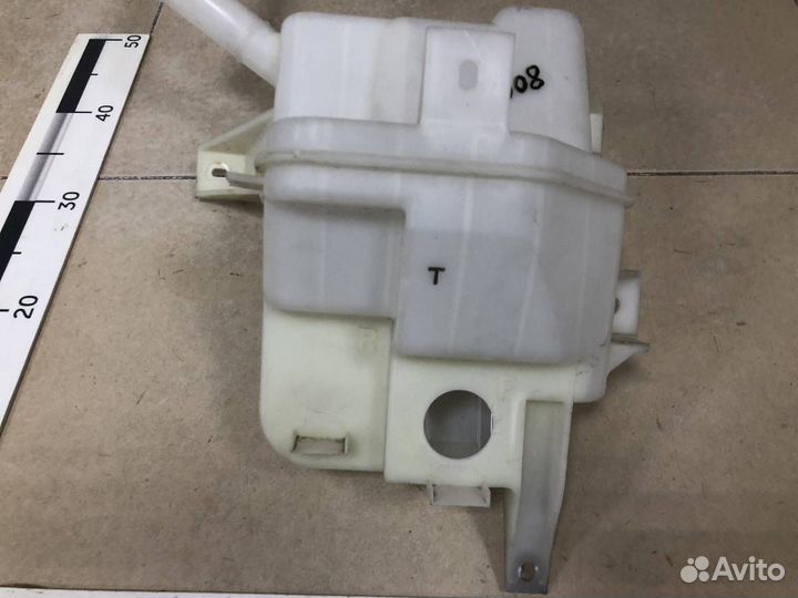 Бачок омывателя лобового стекла Mazda Mazda6