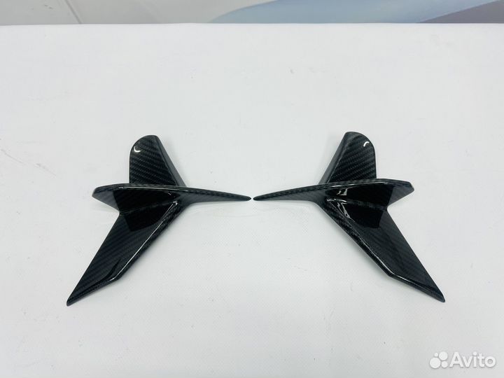 Боковая накладка заднего бампера BMW G14 G15 G16