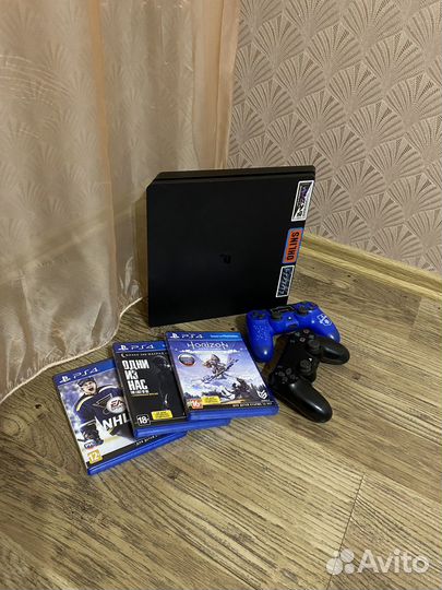 Приставка - Sony PS4 Slim 1TB