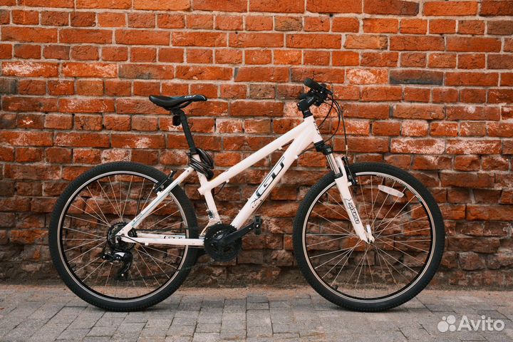 Велосипед MTB GT Laguna