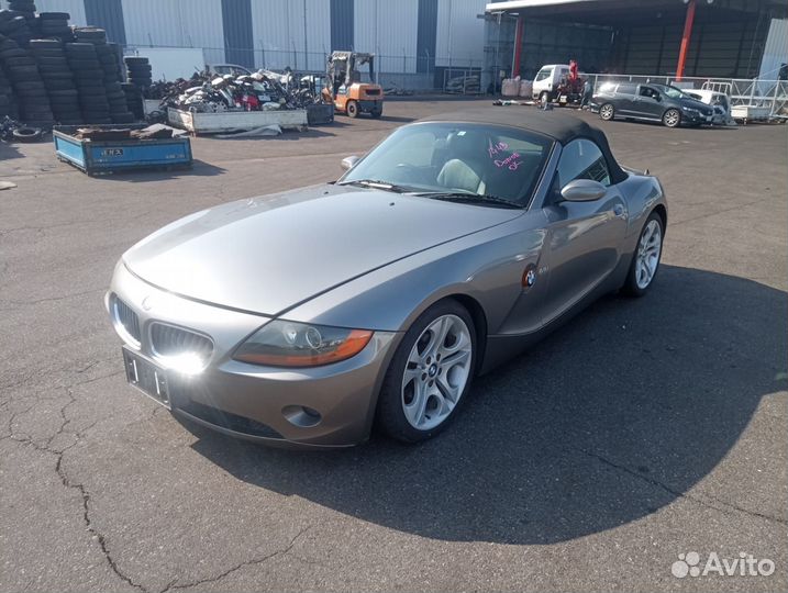 В разбор из Японии Bmw Z4 E85 M54B25 2.5 2003