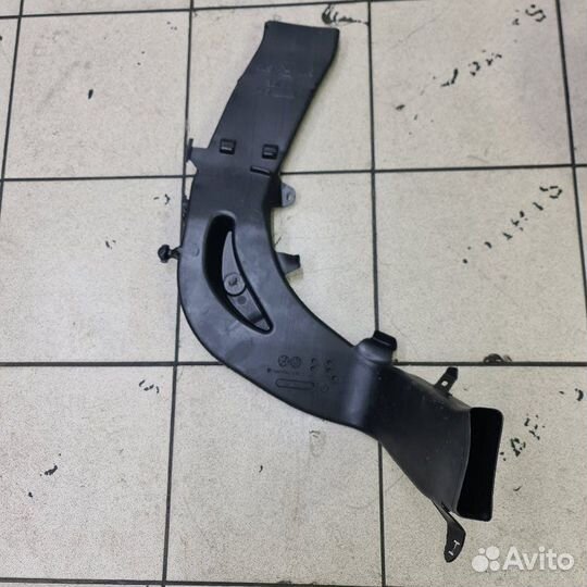 Воздуховод обогрева салона задний правый Bmw 5