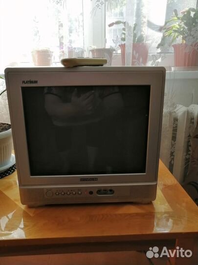Телевизор