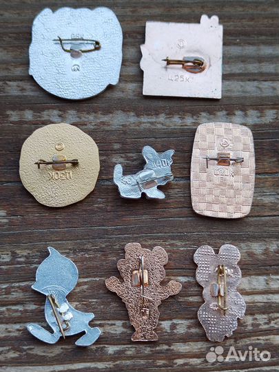 Значки-мультяшки СССР