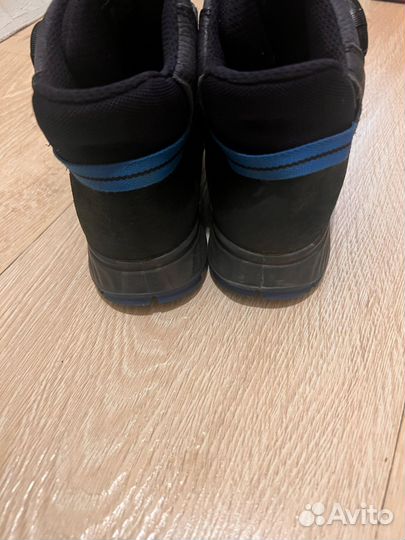 Ботинки ecco 35