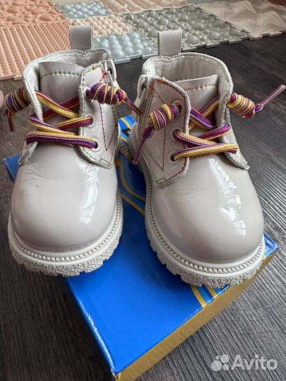 Ботинки демисезонные для девочки размер 20