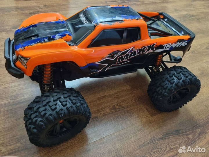 Радиоуправляемая машина traxxas X-maxx 1:5 4WD 8S