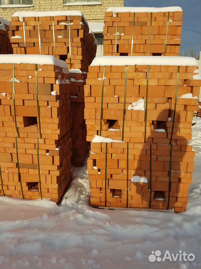 Кирпич полнотелый керамический красный обожженный