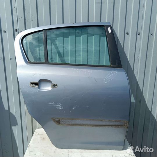 Дверь задняя правая Opel Corsa D
