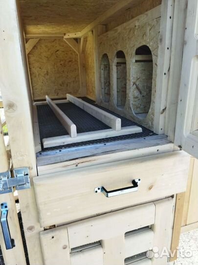 Домик для курочек