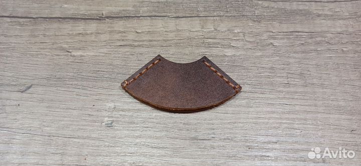 Книжная закладка - уголок из натуральной кожи