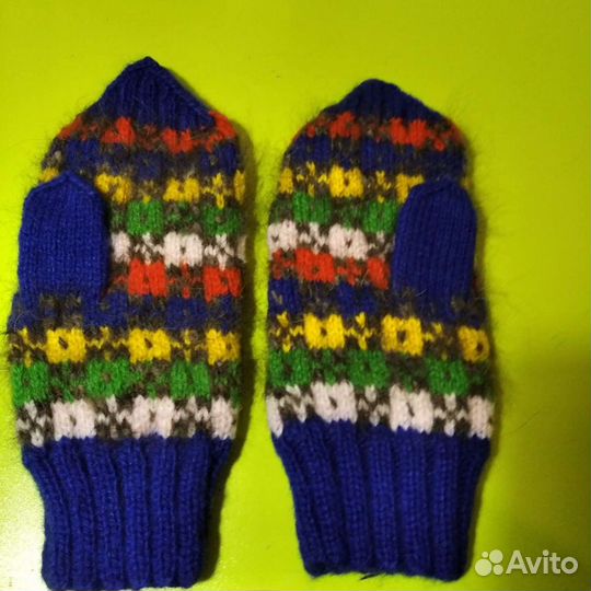 Варежки с пухом