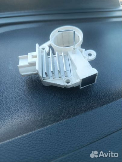 Реле регулятор напряжения