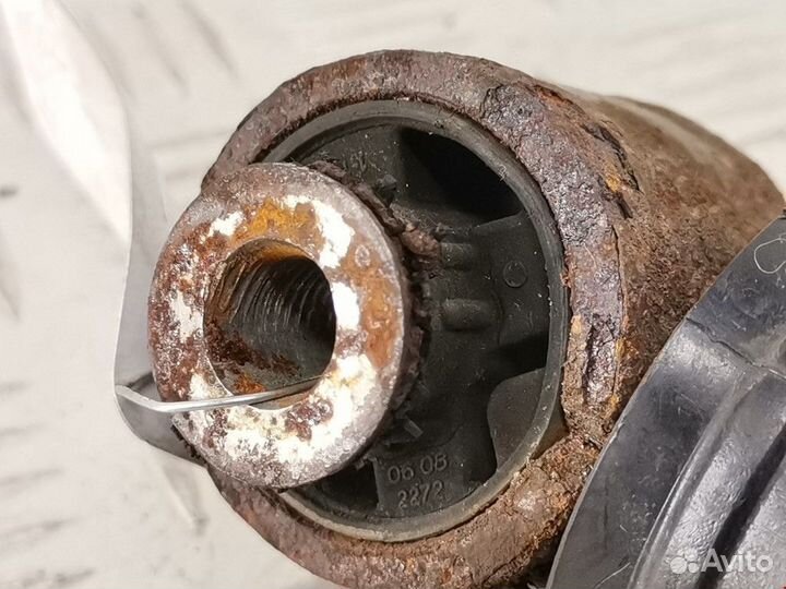 Амортизатор задний правый Renault Scenic 2 рест