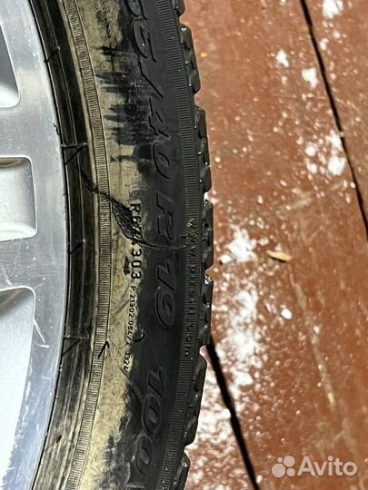 R19 Pirelli Sottozero Winter 240 255/40, PCD 5x112 DIA 52