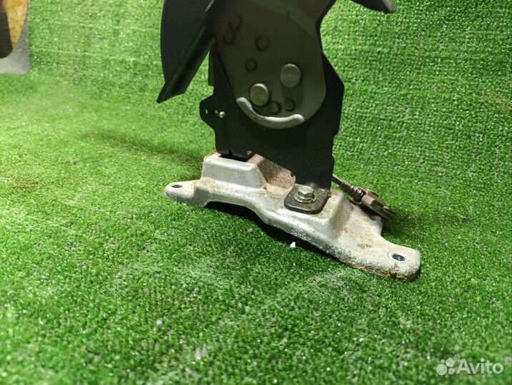 Ручник kia sportage 2