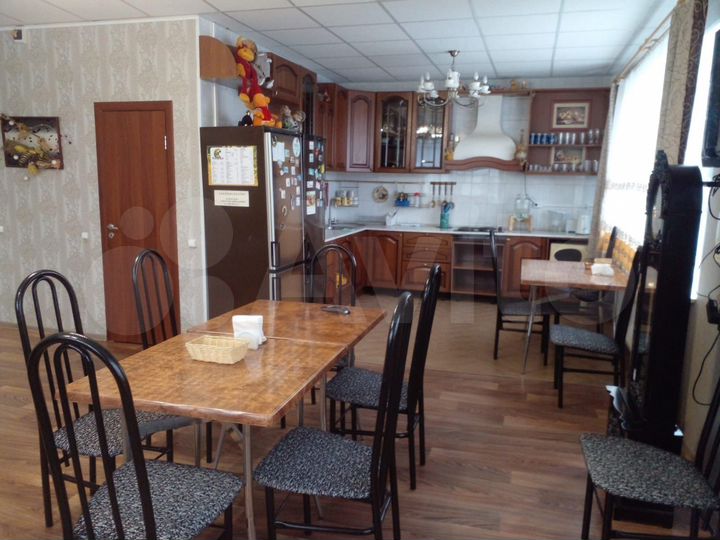 7-к. коттедж, 300 м²