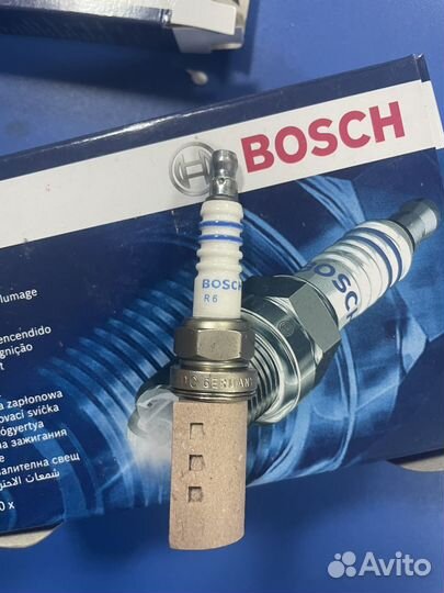 Свечи зажигания 0242235666 Bosch