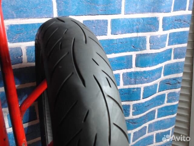 Мотошина Metzeler Roadtec Z8 Interact 120 70 R17