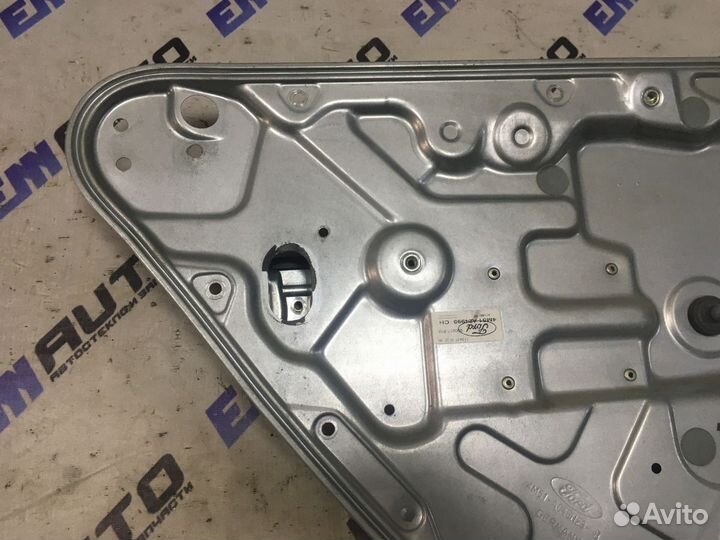 Стеклоподъемник мех. задний левый Форд Фокус 2