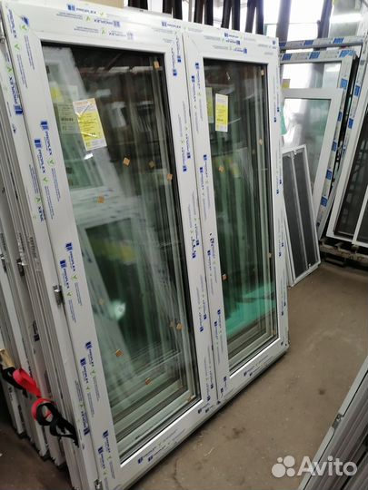 Окна пластиковые 1297х1400 мм