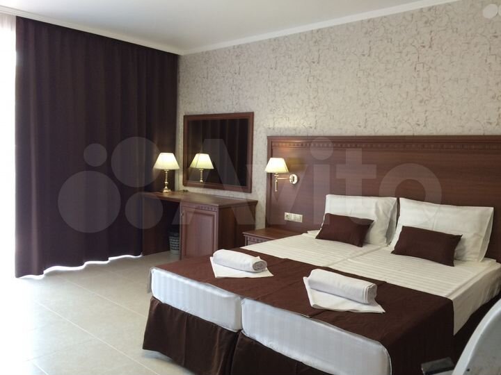 Комната 16 м² в 6-к., 2/2 эт.