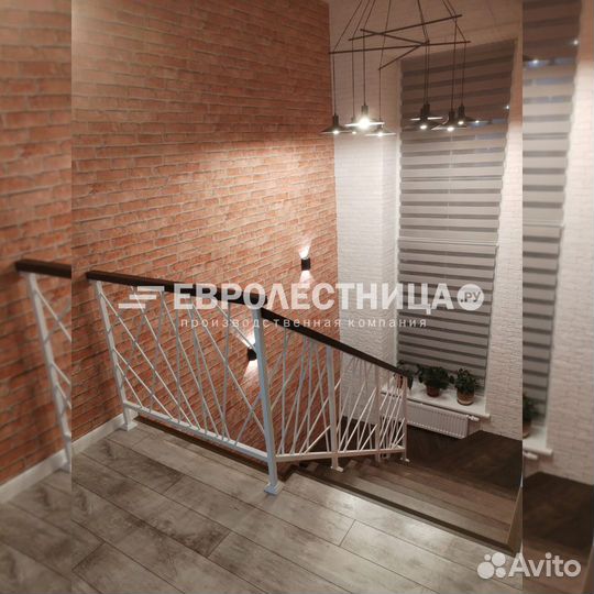 Перила для лестниц