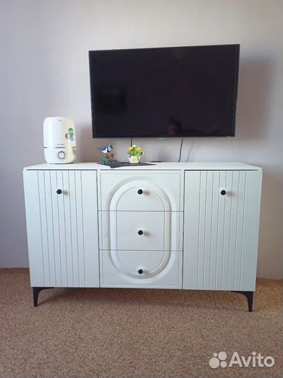 Комод белый