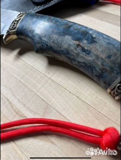 Нож из дамасской стали