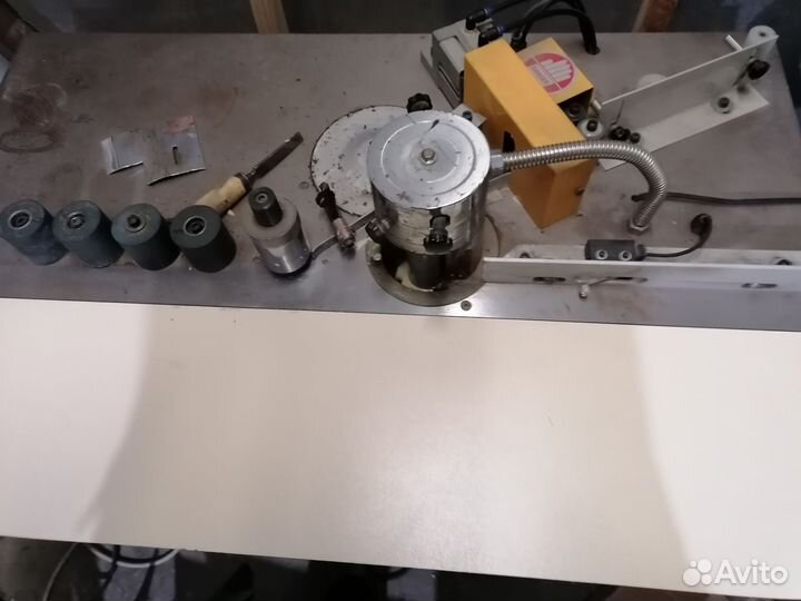Продам кромкооблицовочныи станок