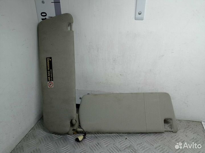 Козырек солнцезащитный Audi Q7 4L 4L0857551D