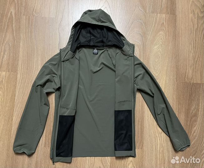 Куртка Under Armour Stretch Windbreaker М