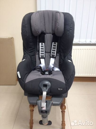 Автокресло Britax Romer Safix plus 9-18 kg