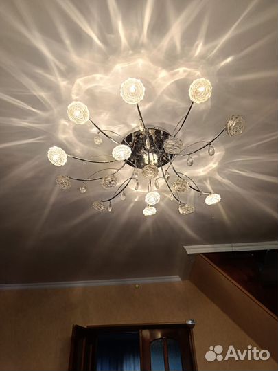 Люстра потолочная бу
